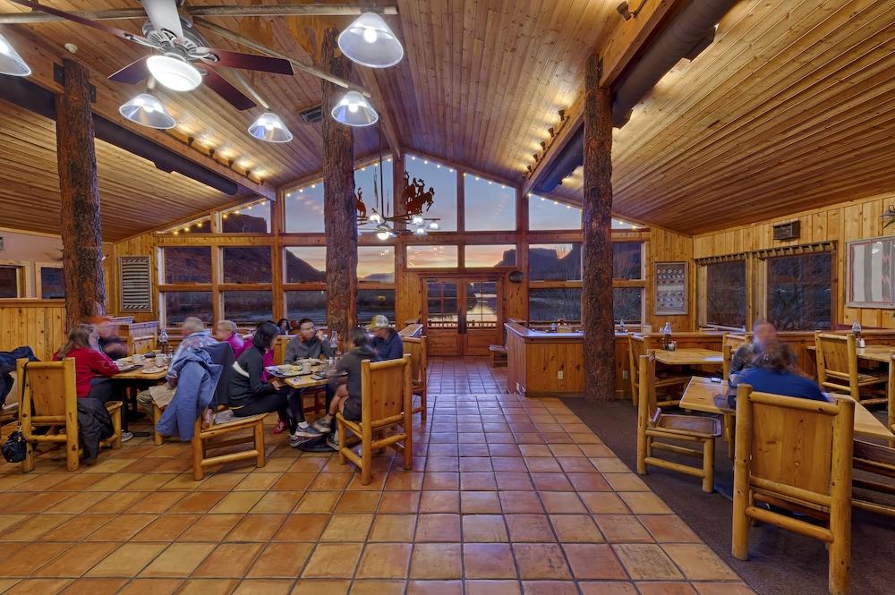 Red Cliffs Lodge Moab Exterior foto