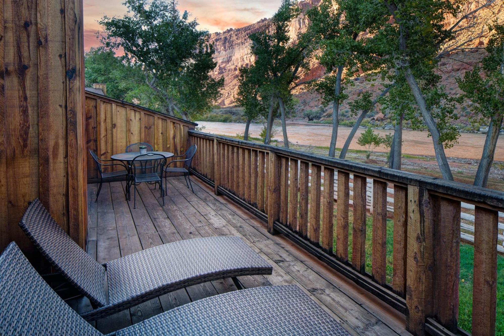 Red Cliffs Lodge Moab Exterior foto