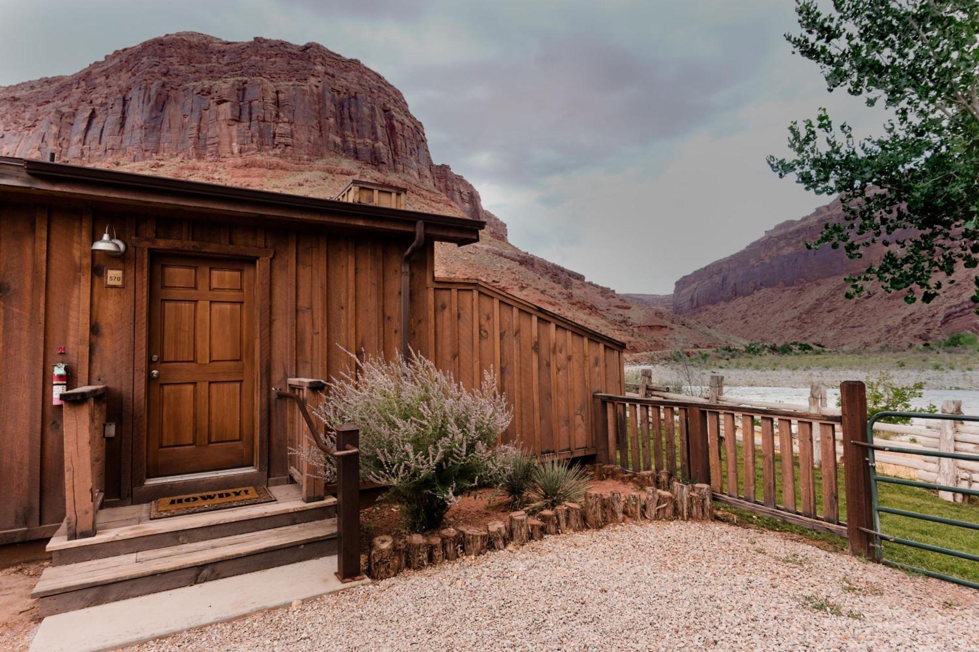 Red Cliffs Lodge Moab Exterior foto