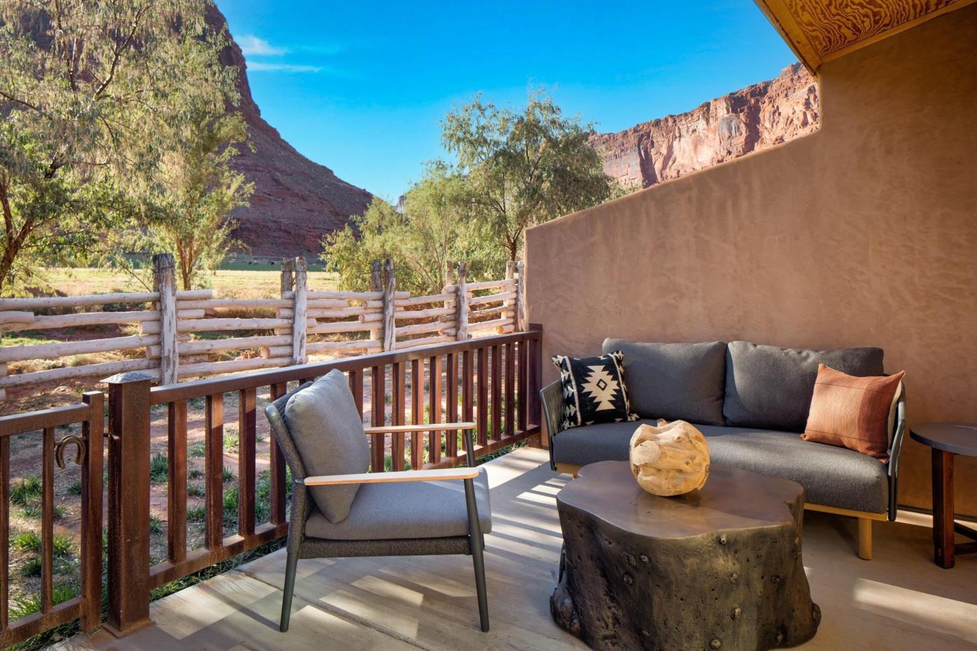 Red Cliffs Lodge Moab Exterior foto